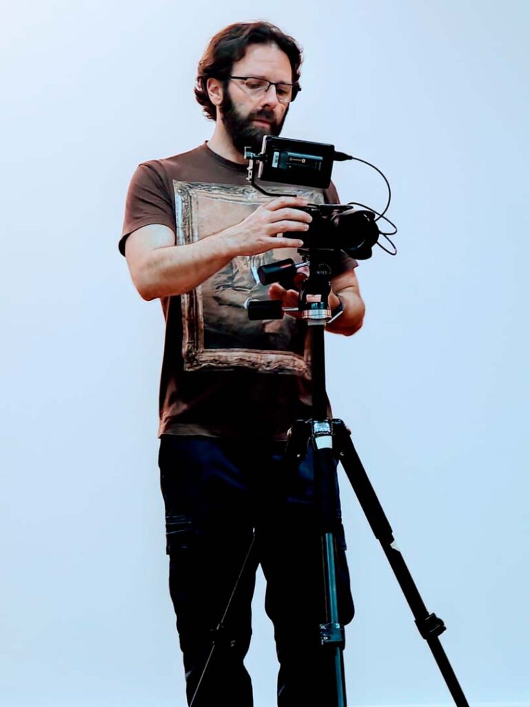 Álvaro Oliva - director y profesor taller de cortometrajes en Santander, Cantabria. 